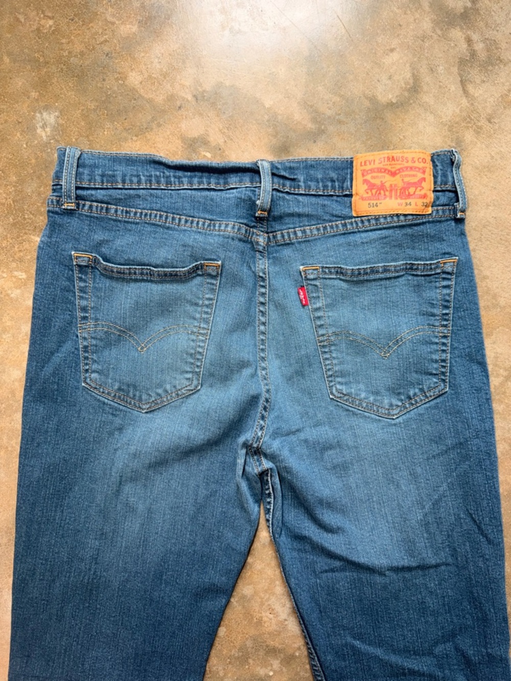 Levi's 514 - Medium Blue Straight Leg Denim Jeans - Picture 5 of 8
